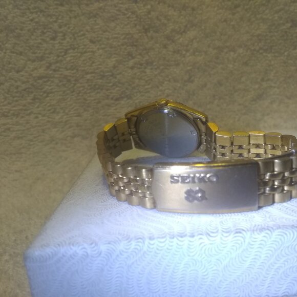 Seiko Quartz Watch 3Y03-0169 Day Date All Gold Bracelet New Glass Battery !!! - Picture 9 of 12
